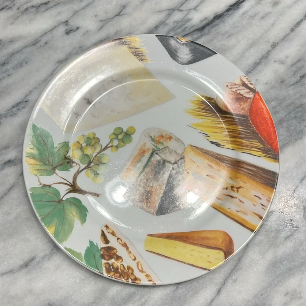 8 Appetizer - Salad Vin Fromage Cheese & Grapes  Plates 8" - Picture 6 of 15